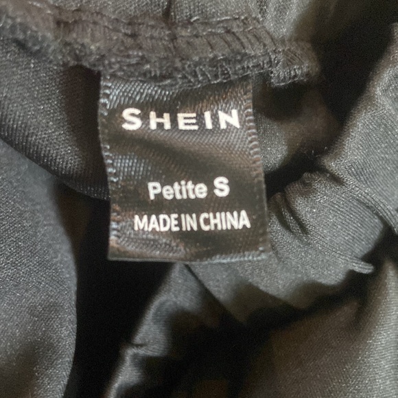 New Black Shein Skirt - Picture 5 of 5